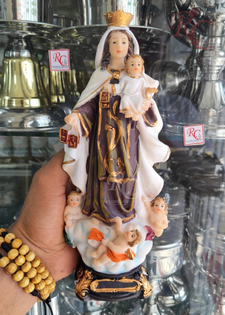 virgen del Carmen ángeles 22 cm 