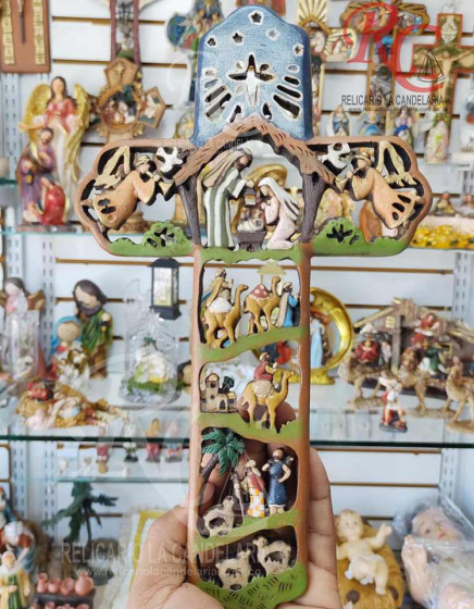 Cruz Nacimiento de JESUS  28 cm 