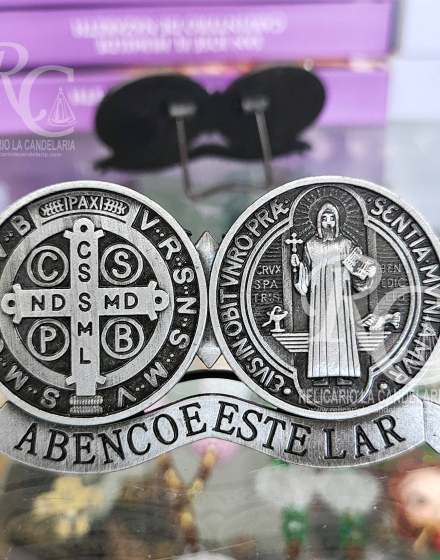 medalla de escritorio San Benito